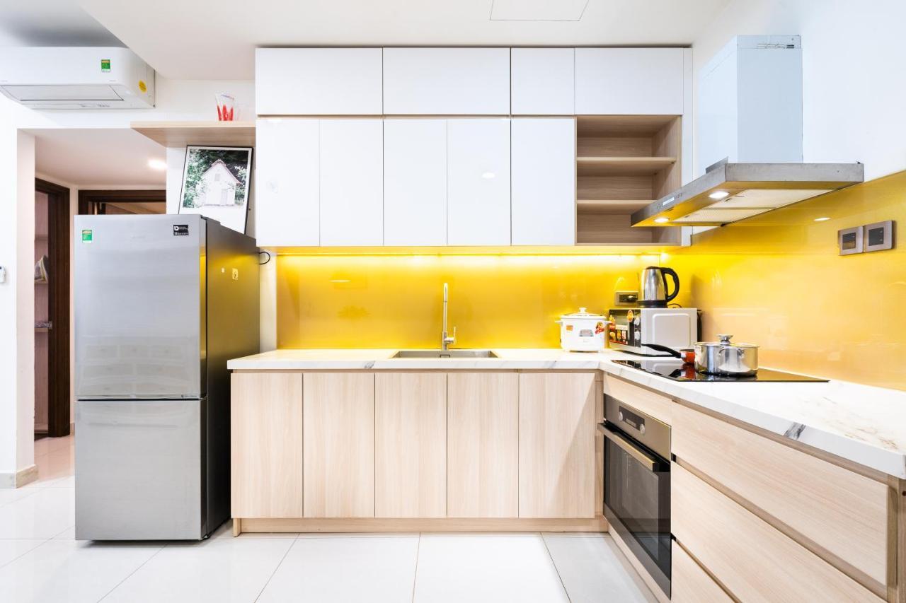 Saigon Royal 2 Bedroom In Center For 30 Nights Above Apartment *