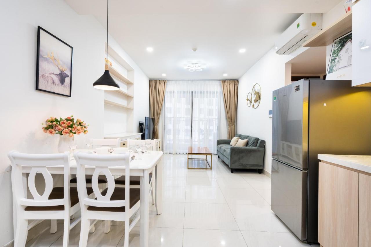 Saigon Royal 2 Bedroom In Center For 30 Nights Above