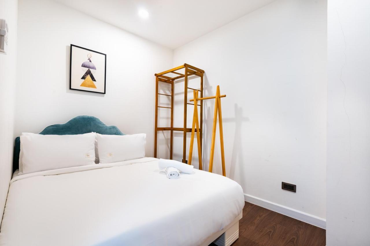Saigon Royal 2 Bedroom In Center For 30 Nights Above