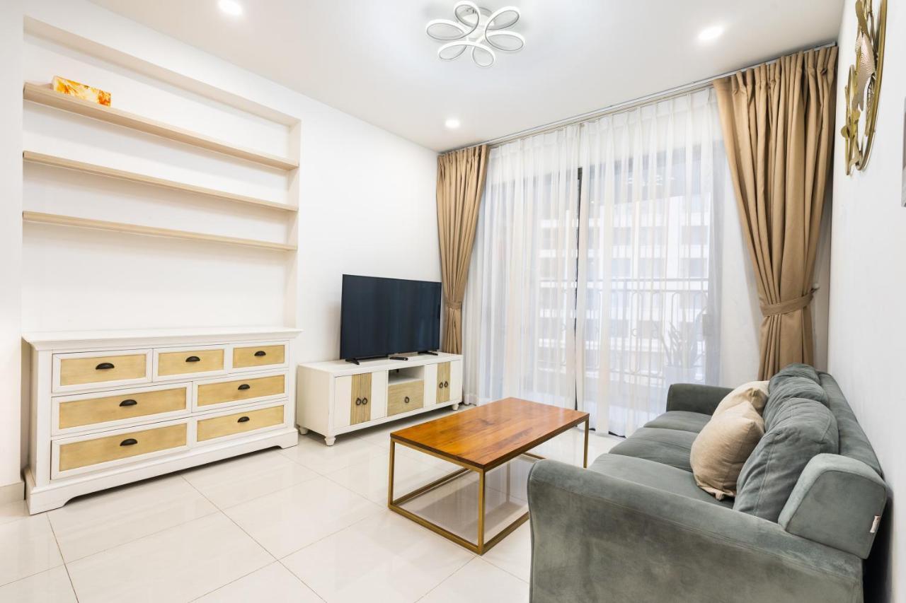 Saigon Royal 2 Bedroom In Center For 30 Nights Above *