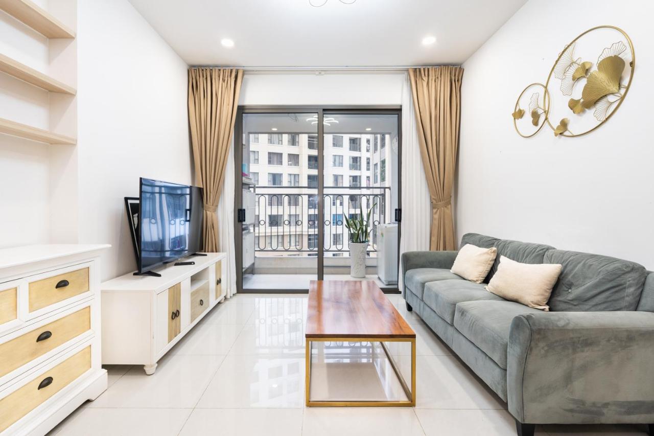 Căn hộ Saigon Royal 2 Bedroom In Center For 30 Nights Above TP. Hồ Chí Minh
