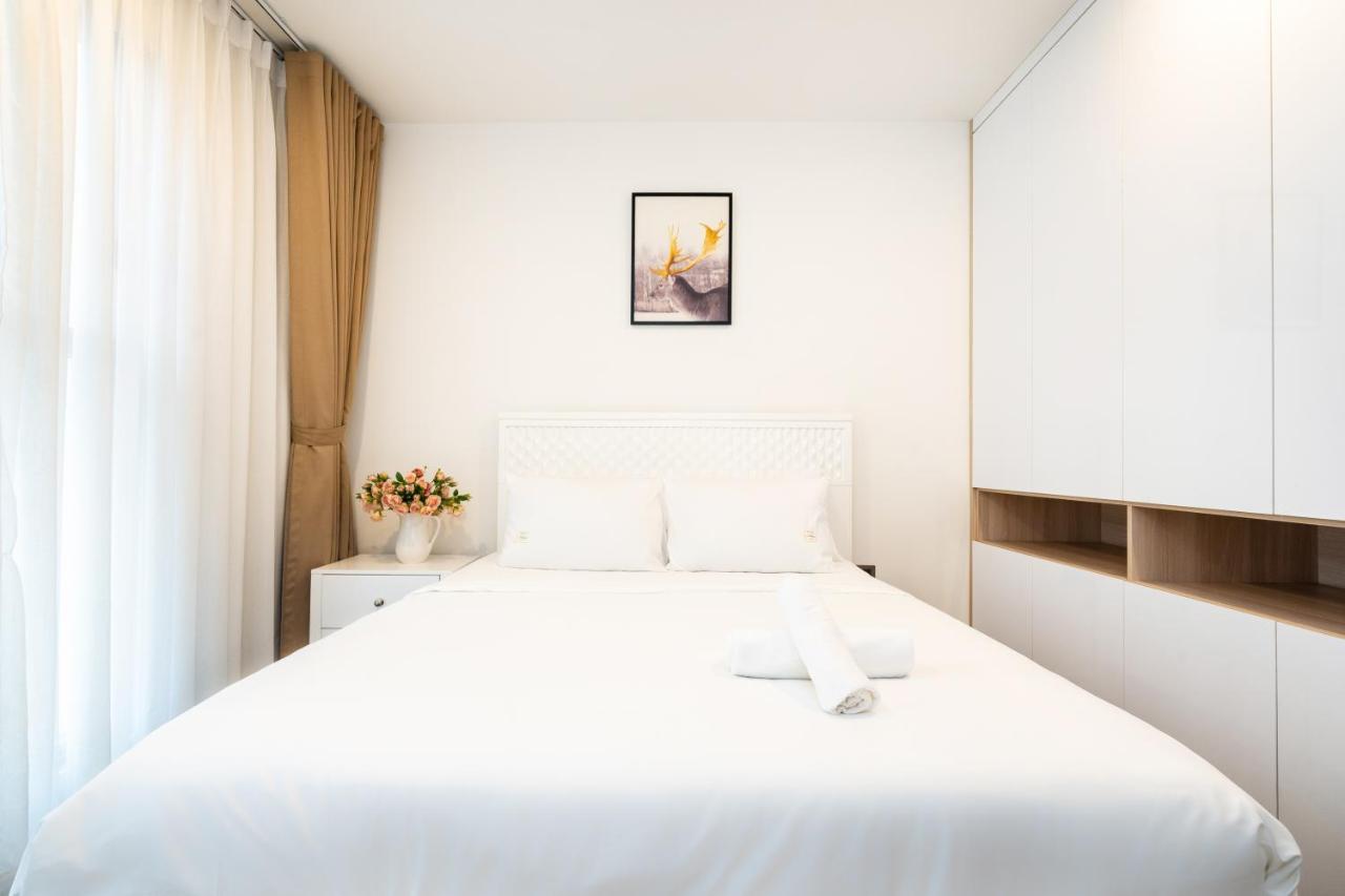 Căn hộ Saigon Royal 2 Bedroom In Center For 30 Nights Above TP. Hồ Chí Minh